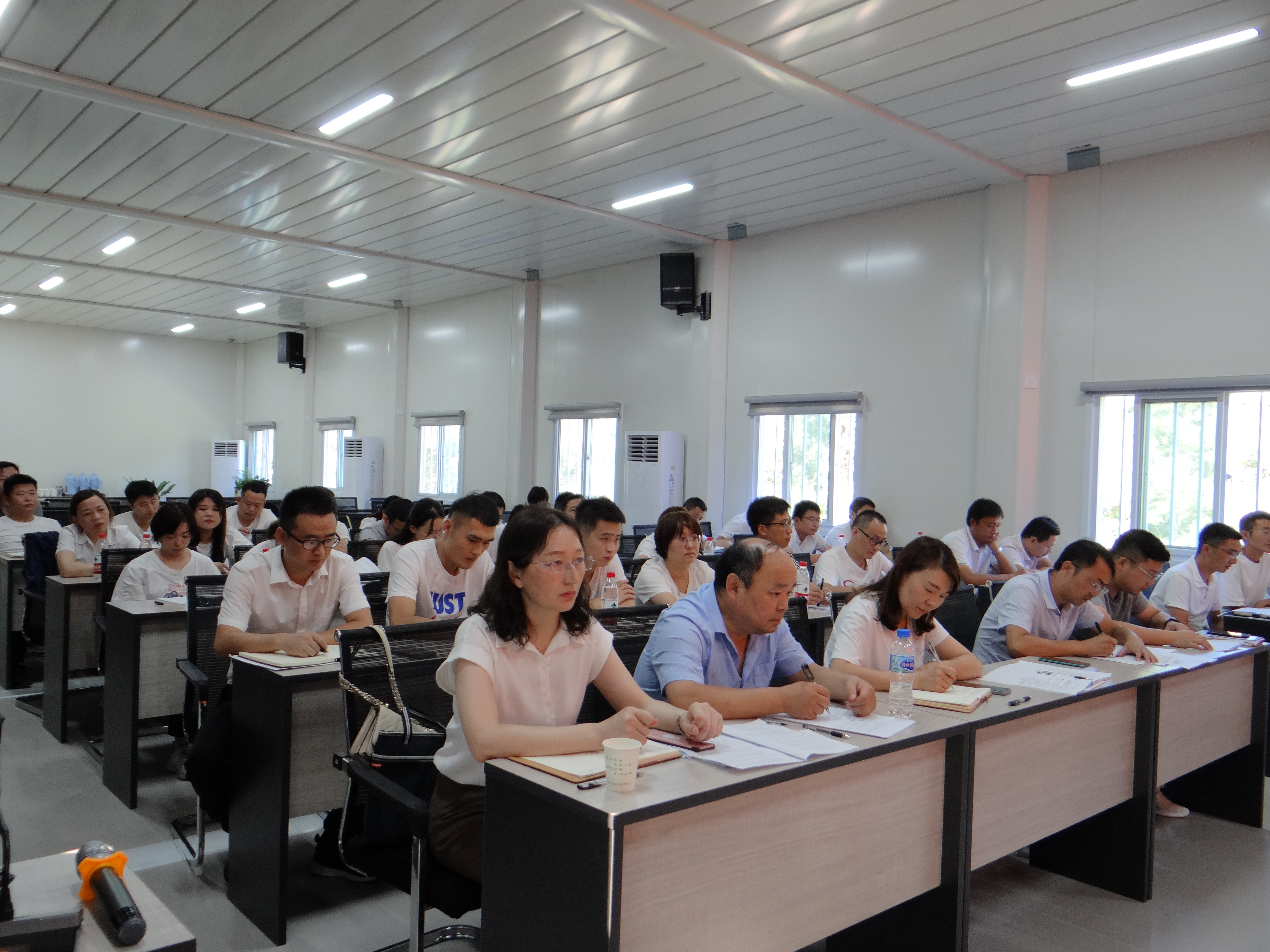 礦產(chǎn)公司召開第四季度生產(chǎn)經(jīng)營調度暨年度目標任務推進會議